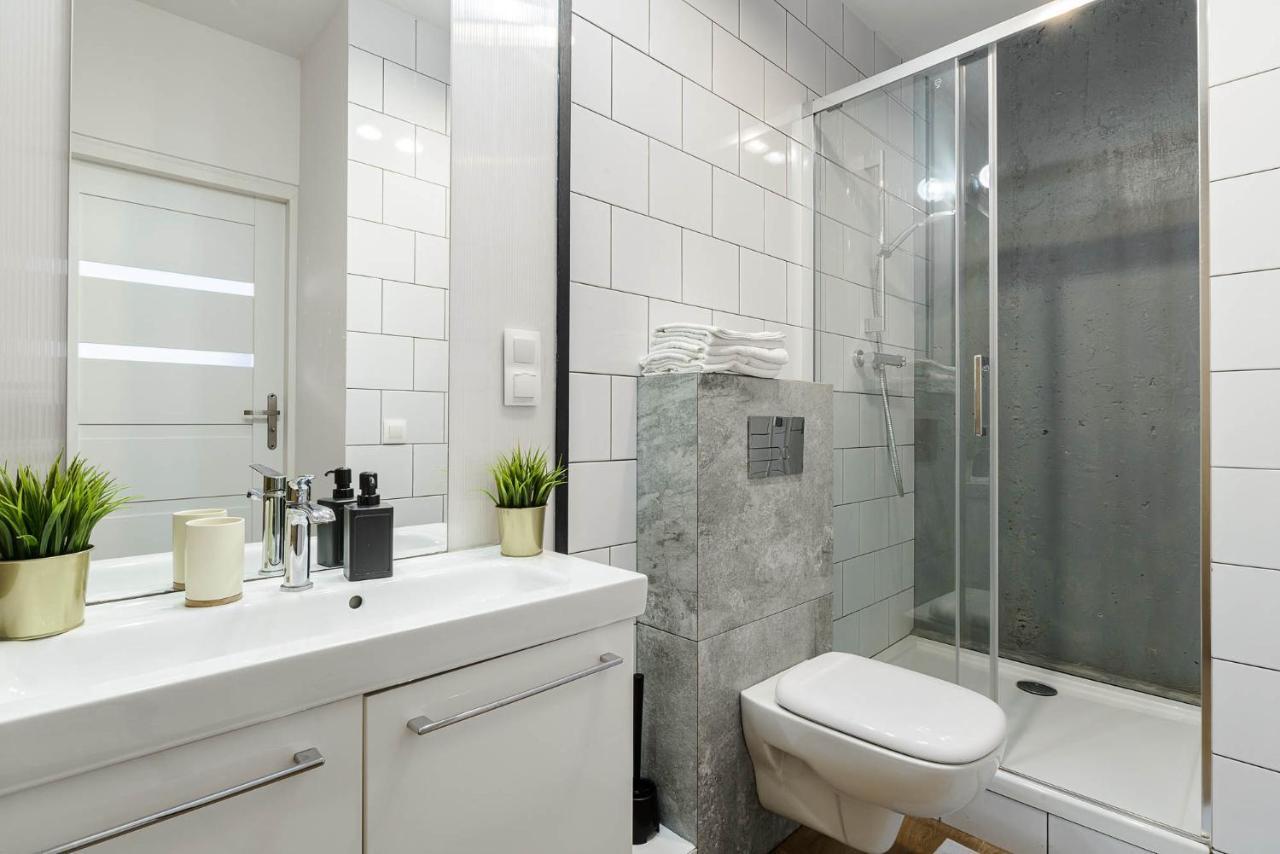 Stylish Apartment In The City Center Of Warsaw Exterior photo